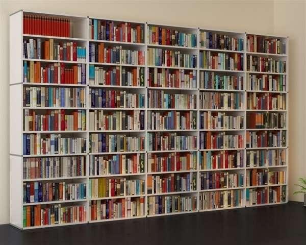 Bücherregal in der Breite vergrößert